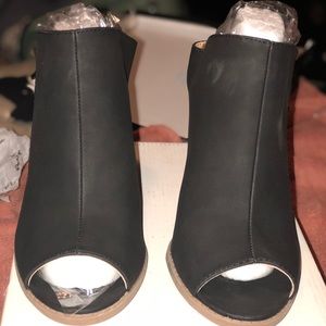 Size 9 Black Mules